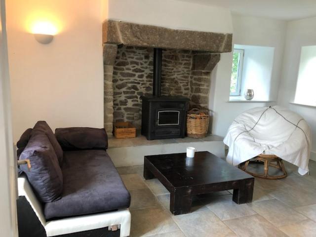 Merveilleux Cottage Dans Parc De 7,5 Hectares Saint-Nicolas-du-Pélem Zewnętrze zdjęcie